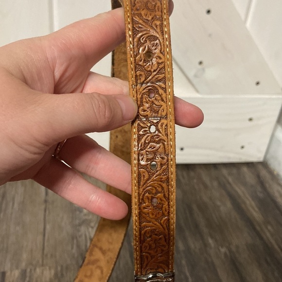 Legion Western style floral belt - Picture 7 of 8